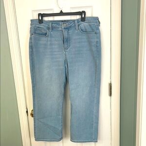 NYDJ Petite Relaxed Piper Crop Hollander Jean